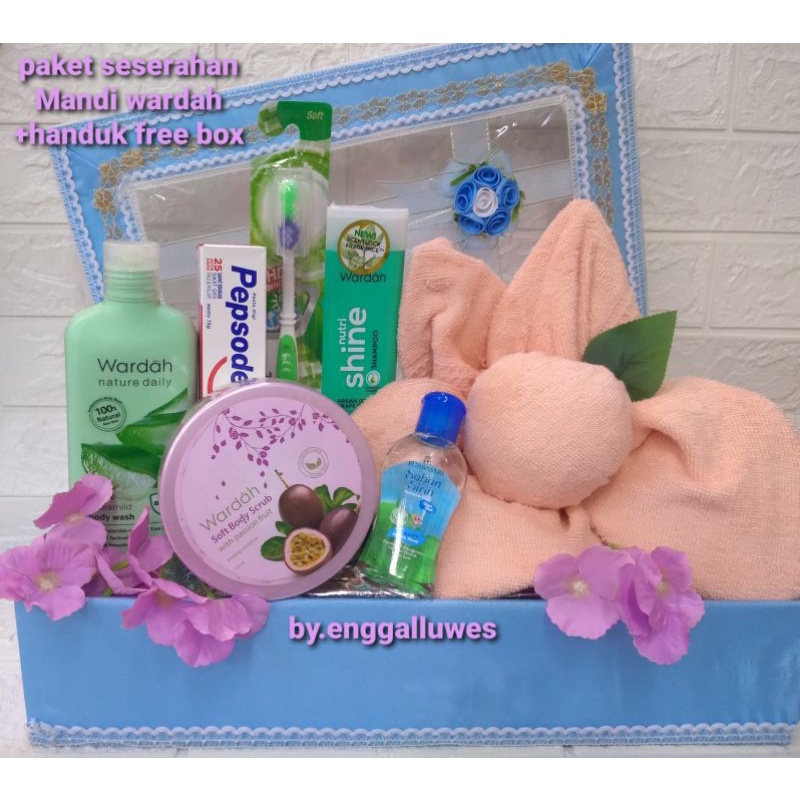 PAKET SESERAHAN WARDAH MANDI+HANDUK FREE BOX