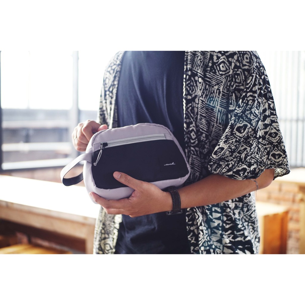 Travelling Pouch Bather Bag Vape pouch Cosmetic Pouch- Euck Original