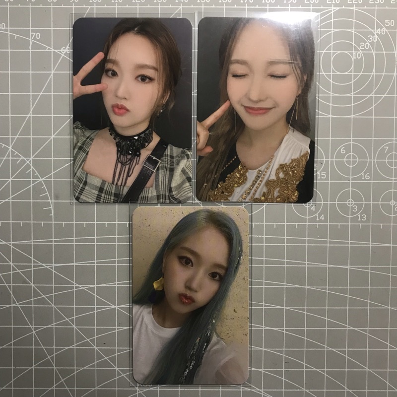 pc gowon loona 12:00 &