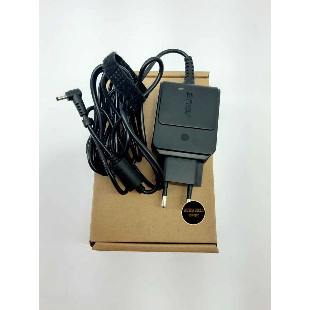 adaptor asus 19v-1.58A dc3