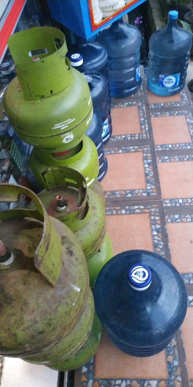 Plastik Pe / Plastik Es Merk Bawang +/- 200gr/pak