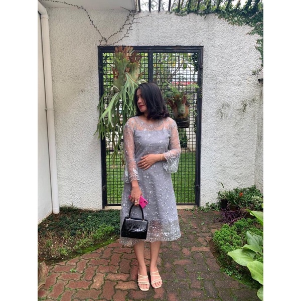 dress pesta kondangan full brukat/dress pendek tile kondangan F85