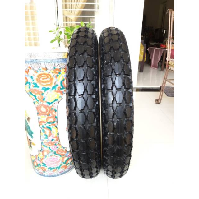 Ban coker beck 4.50 ring 18 sepasang WHITE WALL not firestone shinko e270 vee rubber avon custom