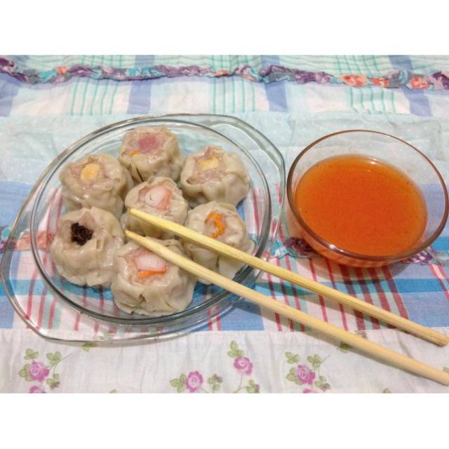 

DIMSUM daging sapi mix ayam 1 pack isi 10