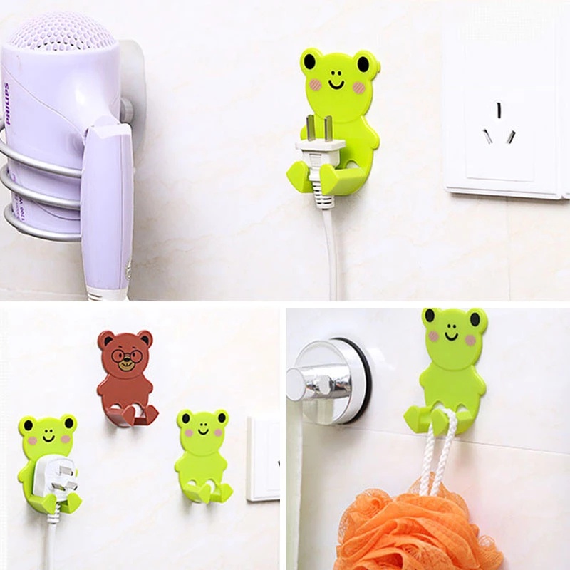 1Pc Cartoon Animal Plastic Power Plug Bracket / Wall Mounted Socket Plug Plastic Hanger