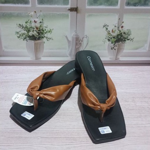 Sandal Japit Connexion Sendal pita Jepit cewek Branded Matahari