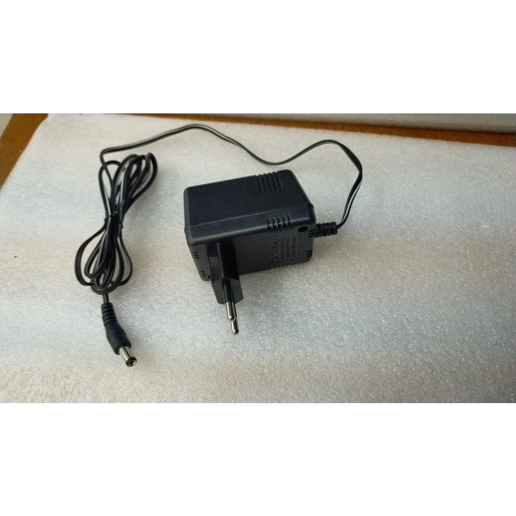 Adaptor charger UNTUK Cas Mic wireless SENNHEISER EM 3032