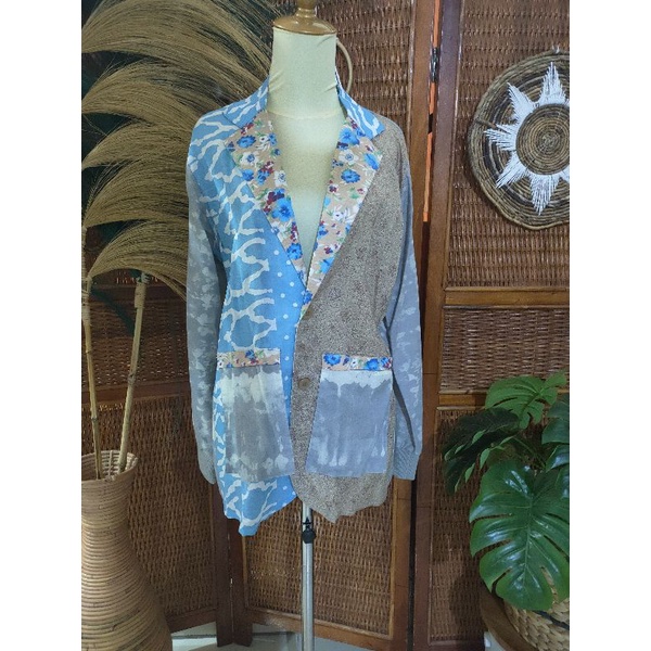 Blazer Geggo (Preloved Like New)