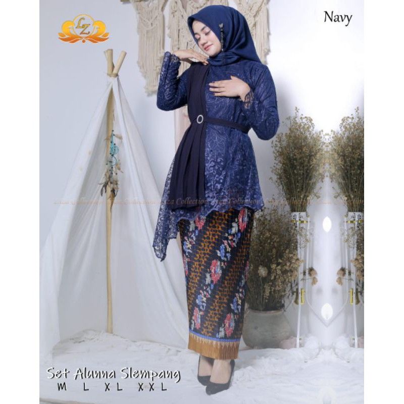 Kebaya Modern//Kebaya Wisuda Modern//Kebaya brokat//kebaya kondangan wanita//kebaya terbaru