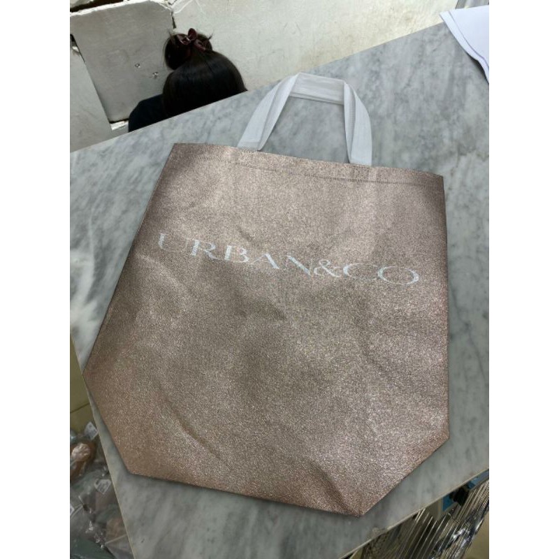 Totebag Urban n Co/ Cotton On