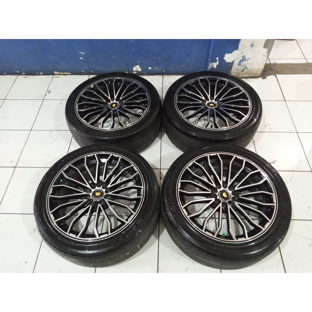 Velg Mobil Bekas R17 Ring 17 MODELART + Ban 215/45 R17 Falken