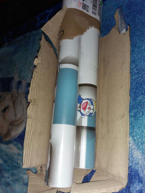 Wallpaper Dinding Karakter