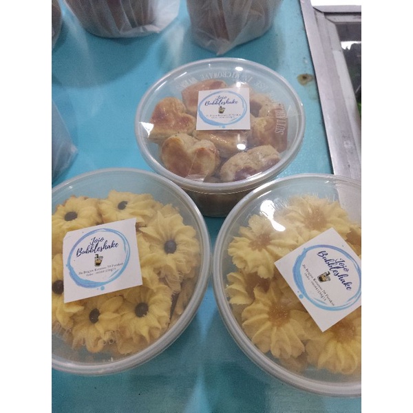

Kue kering Kacang
