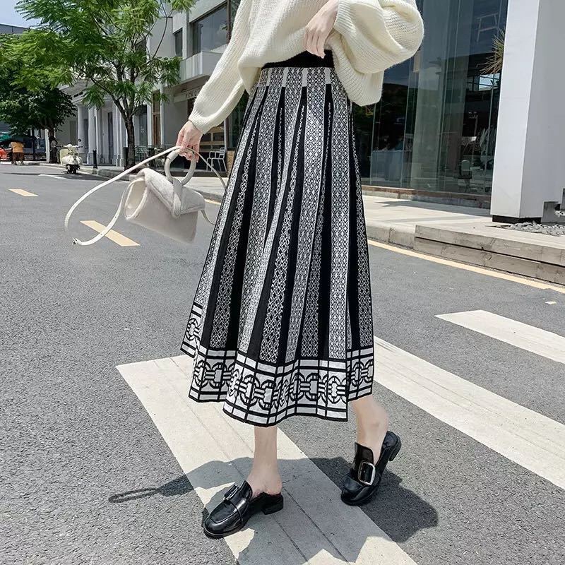 Midi 7/8 Retro Stained Glass - Chain Pattern Knit Skirt Import Premium ( Rok Rajut Retro )