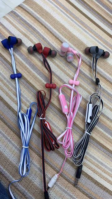 Handsfree warna warni super bass