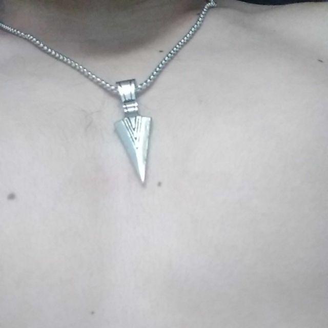 Kalung Rantai Liontin Bentuk Segitiga Warna Silver Emas Kalung Rantai Liontin Bentuk Segitiga Warna Silver Emas