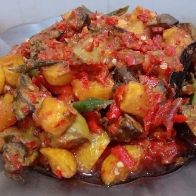 

Sambal Ati ampela + kentang tanpa petai