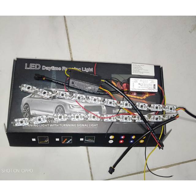DRL lampu alis cristal motor dan mobil cristal meteor 8W running  sein flowing gerak 2pcs