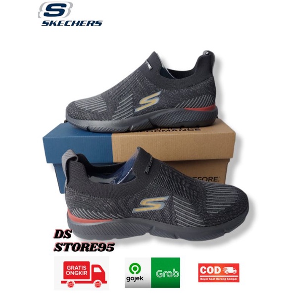 SKECHERS RELAXED FIT MAN / SEPATU SKECHERS/SEPATU PRIA