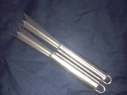 Pisau Garpu Peeler Alat Pengupas Nanas Walfos Unik Mudah Gak Ribet A7