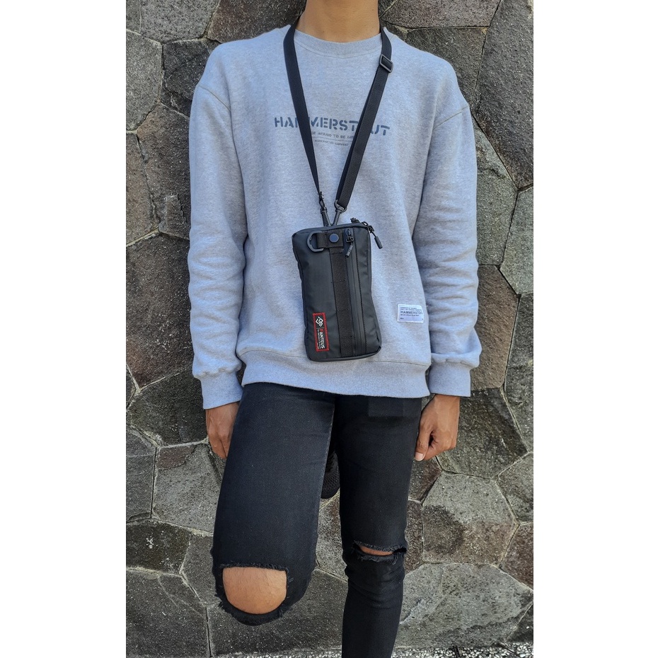 Tas Tangan MultyFungsi Clutch Pria Hanging Waterproof - Tas Handbag Murah - Keren