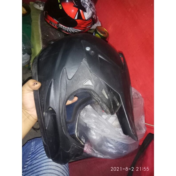 helm snail cross bekas/seken/preloved termurah dari harga barang