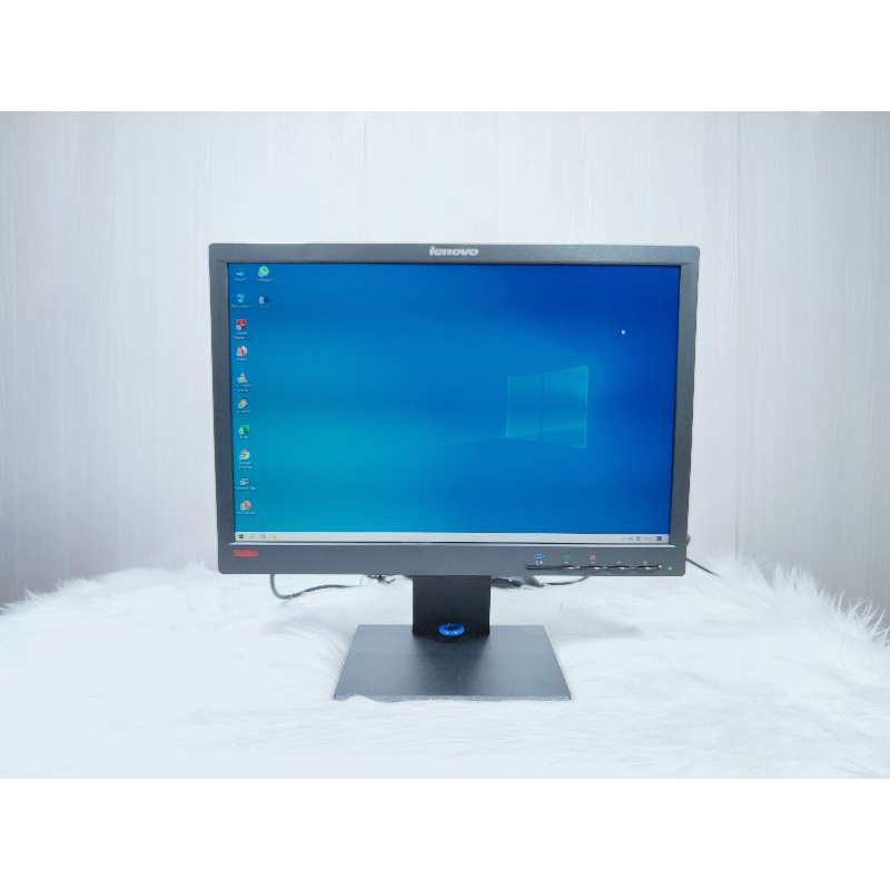 Monitor Lcd Lenovo Thinkvision LT195p 19 in Wide New Berkualitas