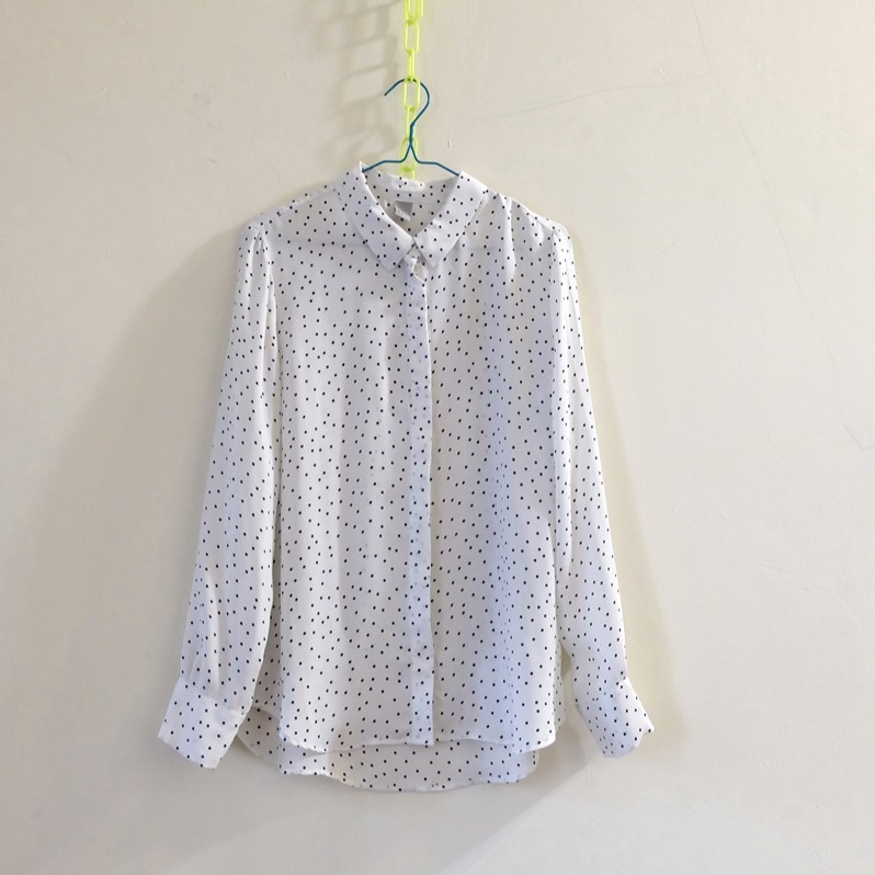 Preloved Kemeja Putih Branded (Sisa Kutung)