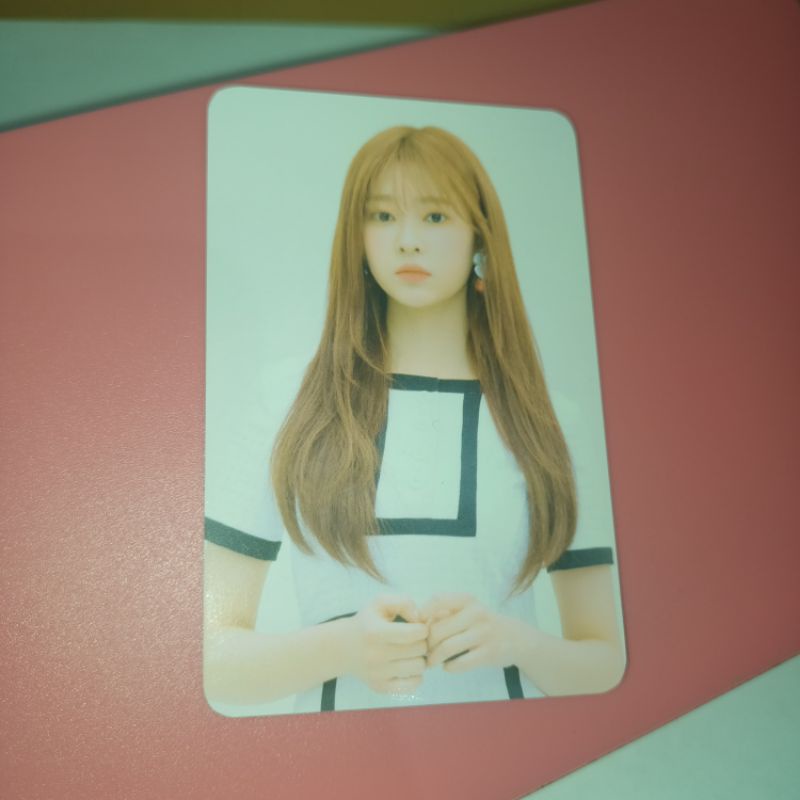 PC MINJU IZONE HEART*IZ POP-UP STORE