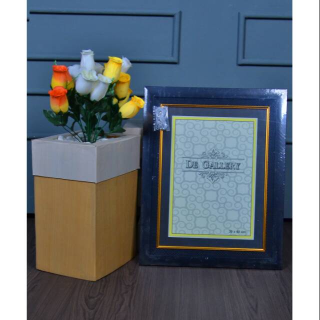 Frame minimalis 12r DL