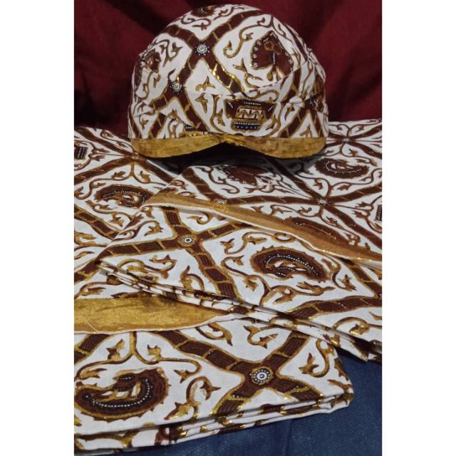 Jarik prodo/prada pengantin sepasang plus blangkon