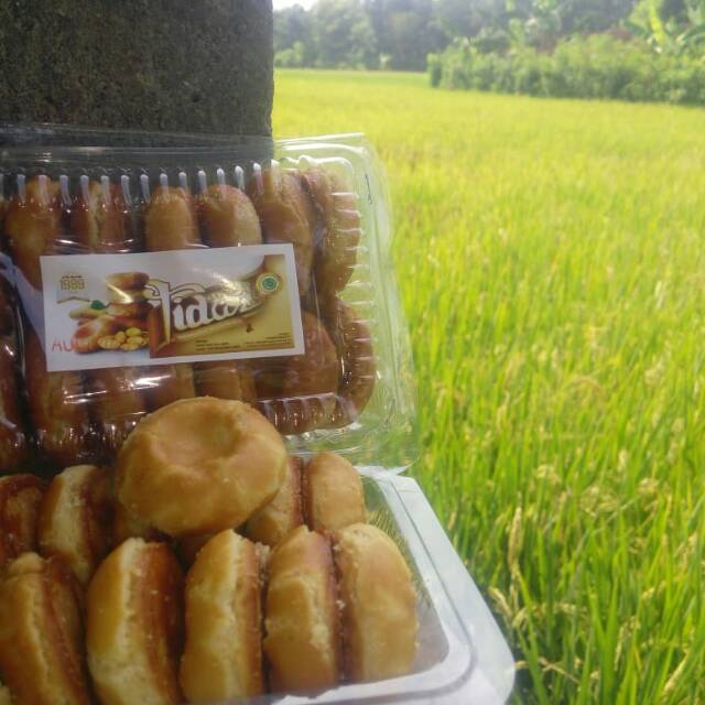 

KUE KACANG, ROTI KACANG, KUE KERING TIDAR