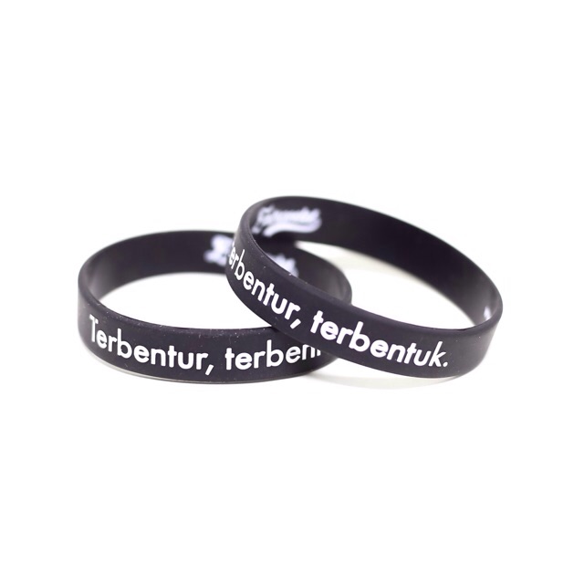 Terbentur, Terbentur, Terbentuk - Black | Gelang Karet Silicone | Gelang Fashion | Wristband | Brace