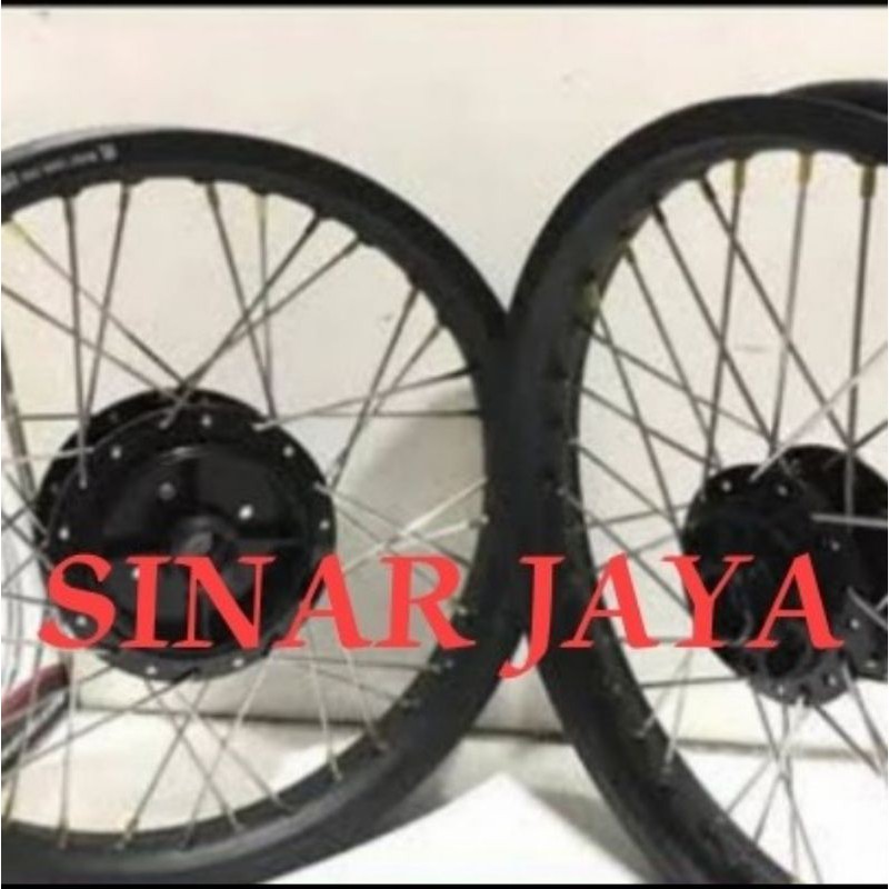 velg jari custom motor benelli motobi 152
velg 160 215 17