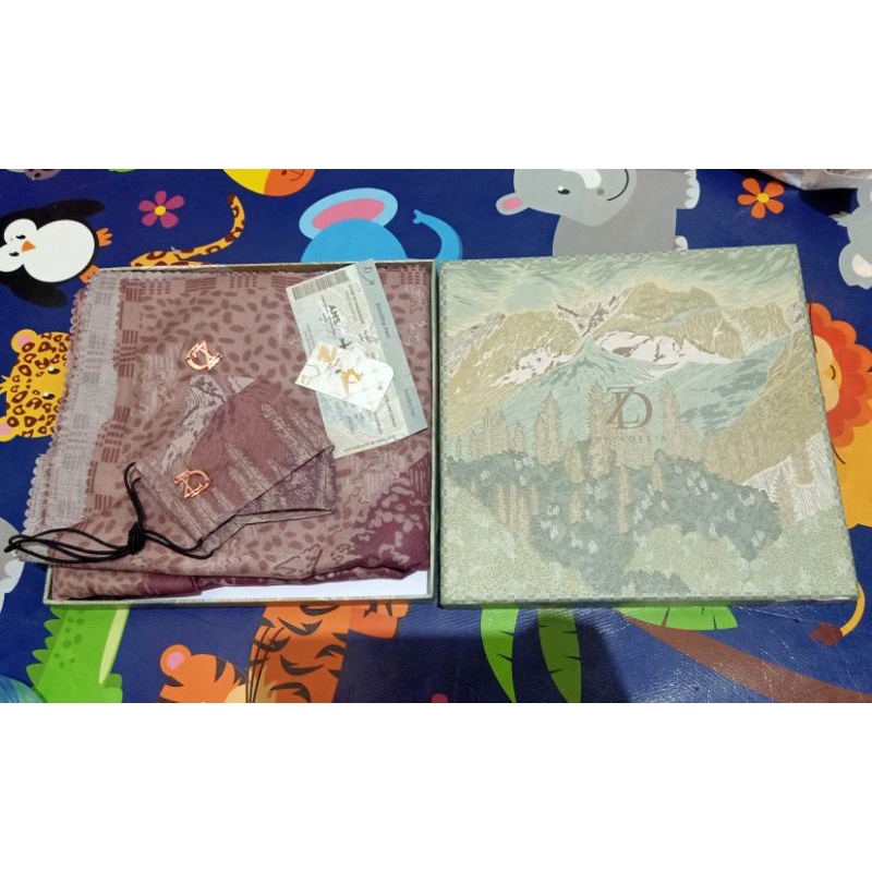 Preloved Zytadelia Iceland Series