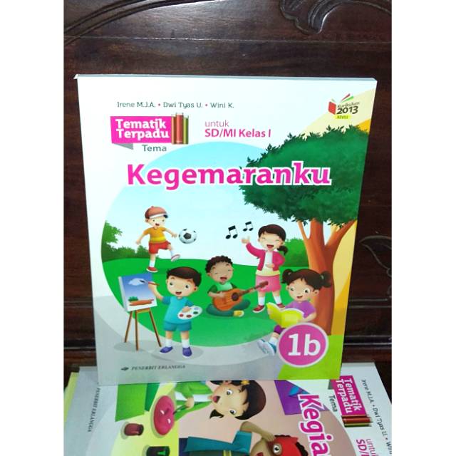 Tematik 1 B Kelas 1 SD/MI - Erlangga