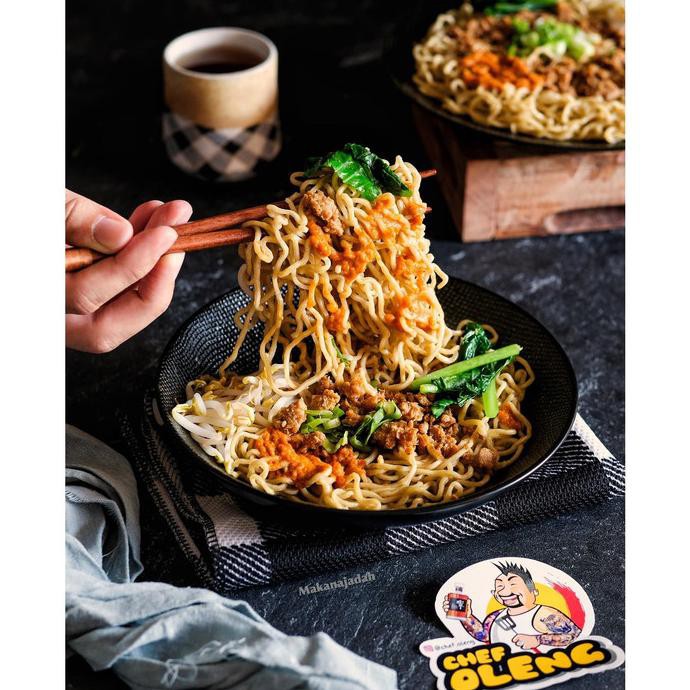 

Terlaris# Bakmi Chef Oleng Frozen . Best Frozen Noodle In Town