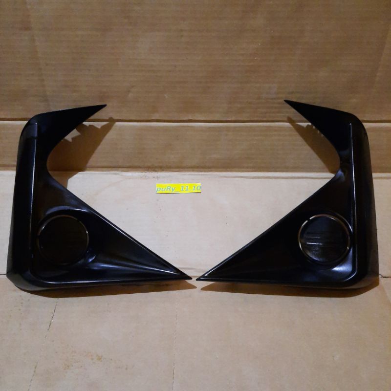 COVER RING FOGLAMP TOYOTA ALL NEW AVANZA 2022 UP CARBON HITAM GLOSSY ORI