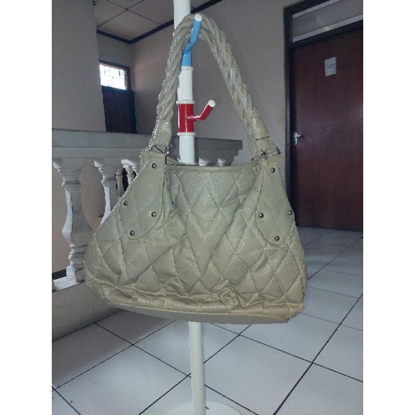 preloved tas merk gucci