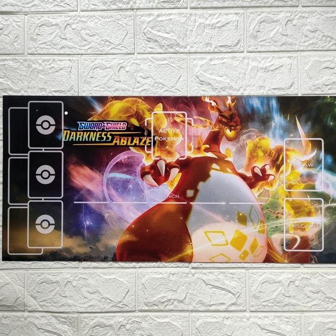 PLAYMAT POKEMON TCG CHARIZARD VMAX
