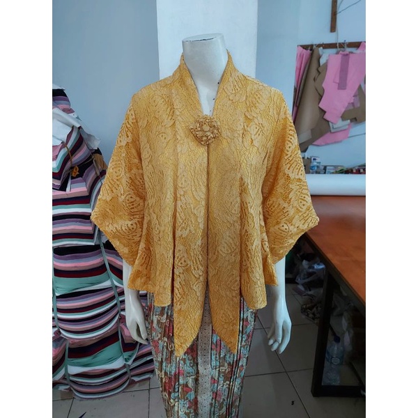 Kebaya floy KIMONO BROKAT standar jumbo glitter full furing busui KeroncongBusana-Kuning Kunyit