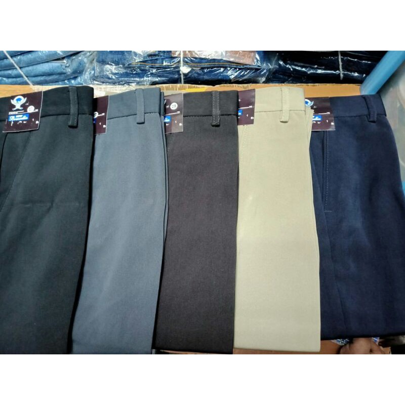 CELANA BAHAN PRIA FORMAL  STANDAR REGULER SIZE 27-38