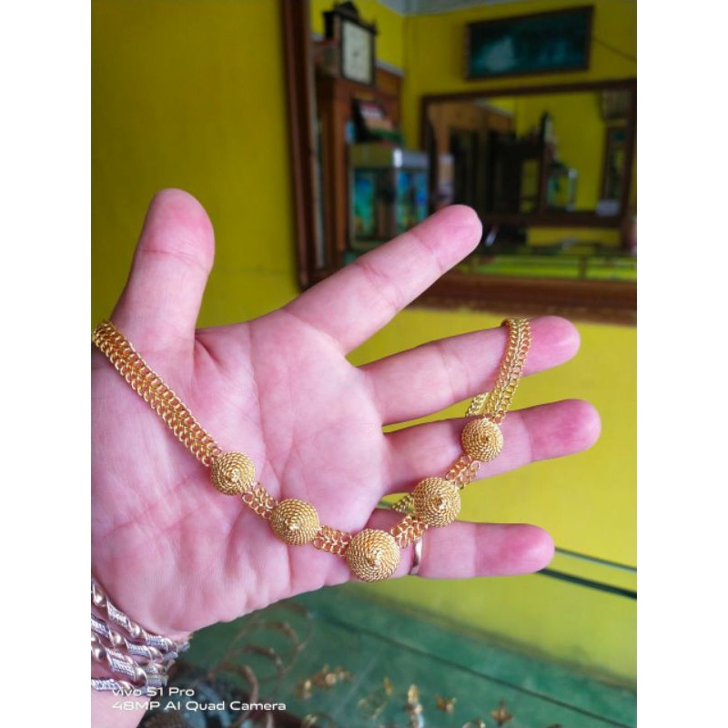 Kalung Borobudur. Emas Asli Kadar 999,9%.