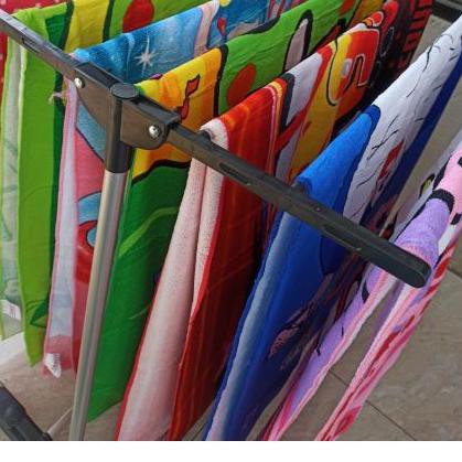 ♣ Jemuran Handuk Portable [Dengan Kaki Roda] ➦