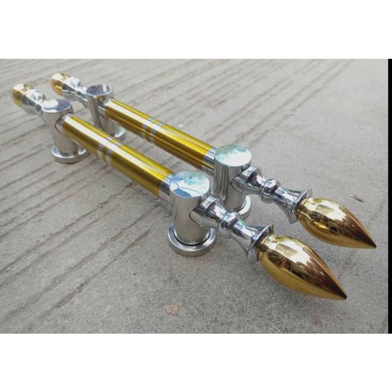 Handle pintu kuningan antik