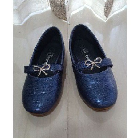 PRELOVED Sepatu Anak perempuan merk TreeHouse