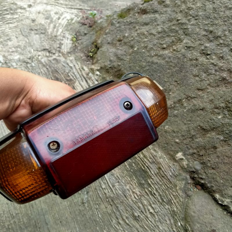 STOPLAMP ALFA LAMPU BELAKANG LAMPU STOP LAMP YAMAHA ALFA ORIGINAL