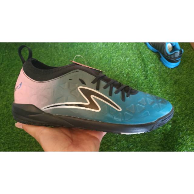 Sepatu Futsal Specs Swervo Inertia IN