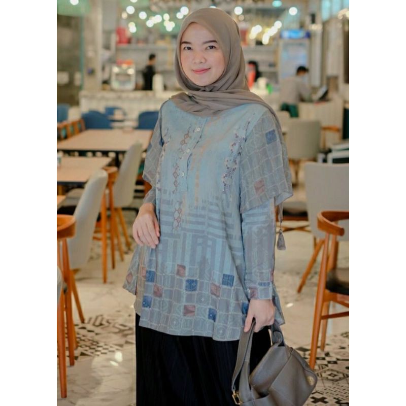 SEKADI TOP RIAMIRANDA RM DAYU Ria miranda