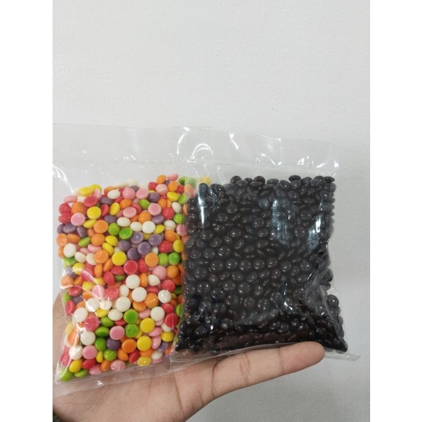 

CHOCOCHIPS WARNA DAN COKLAT 120 GRAM